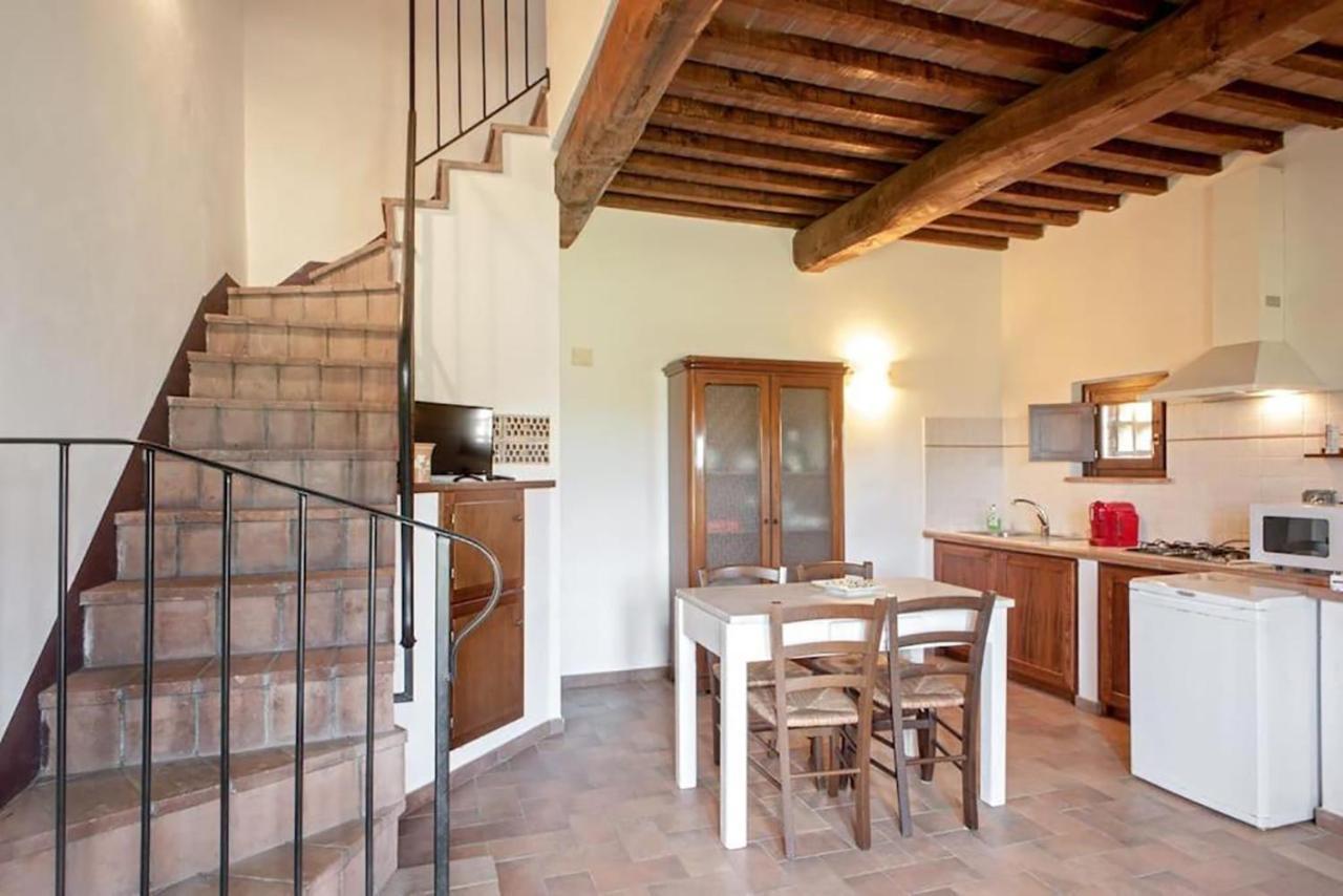 Agriturismo Fattoria Di Statiano 포마란체 외부 사진